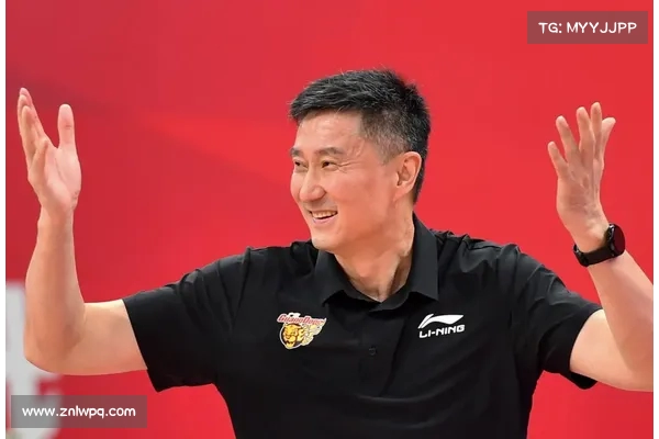 杜锋力挺低迷爱将暗藏玄机 CBA 新王呼之欲出许钟豪争议中显格局 杜锋力挺低迷爱将暗藏玄机 CBA 新王呼之欲出许钟豪争议中显格局